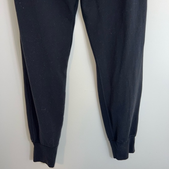 Lululemon Align black Jogger size 2 - Picture 13 of 13